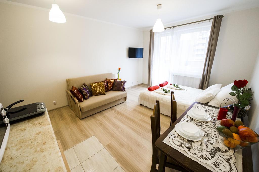 Apartament Polonijna Cracóvia Exterior foto